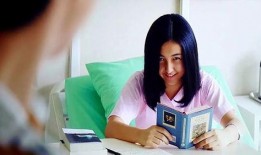 张子枫吃瓜娱乐视频