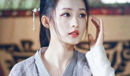 娱乐圈吃瓜李沁是谁啊,从庆余年到如懿传，她如何成为吃瓜群众的焦点？
